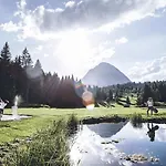 Residenz Hochland Hotel Seefeld w Tirolu