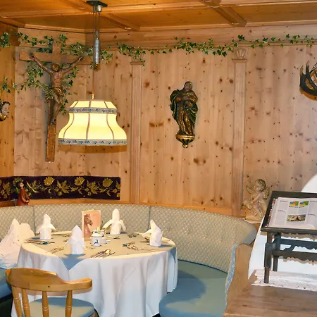 Hotel Residenz Hochland Seefeld in Tirol