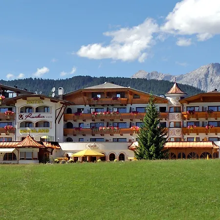 Residenz Hochland Hotell 4*