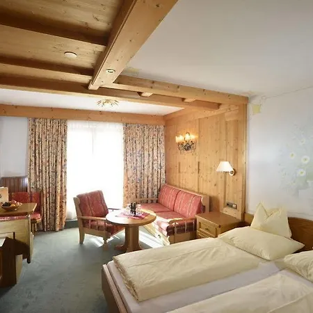 Residenz Hochland Hotel 4*