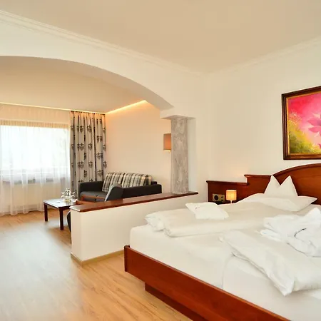 Hotel Residenz Hochland 4*